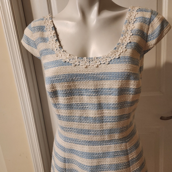 Lilly Pulitzer Size 8 Striped Dress - Picture 3 of 7